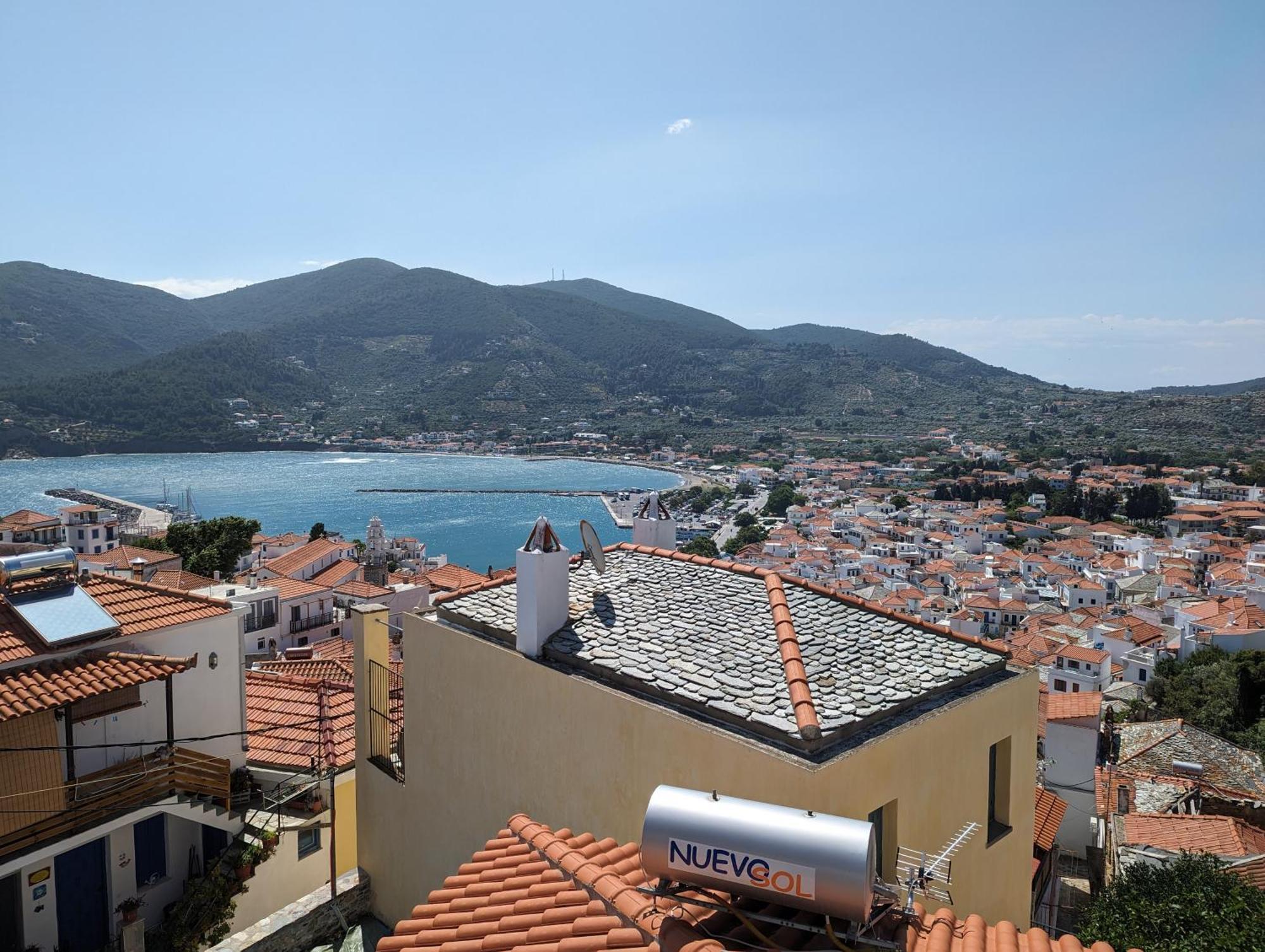 The Botanist Guesthouse Skopelos Eksteriør billede