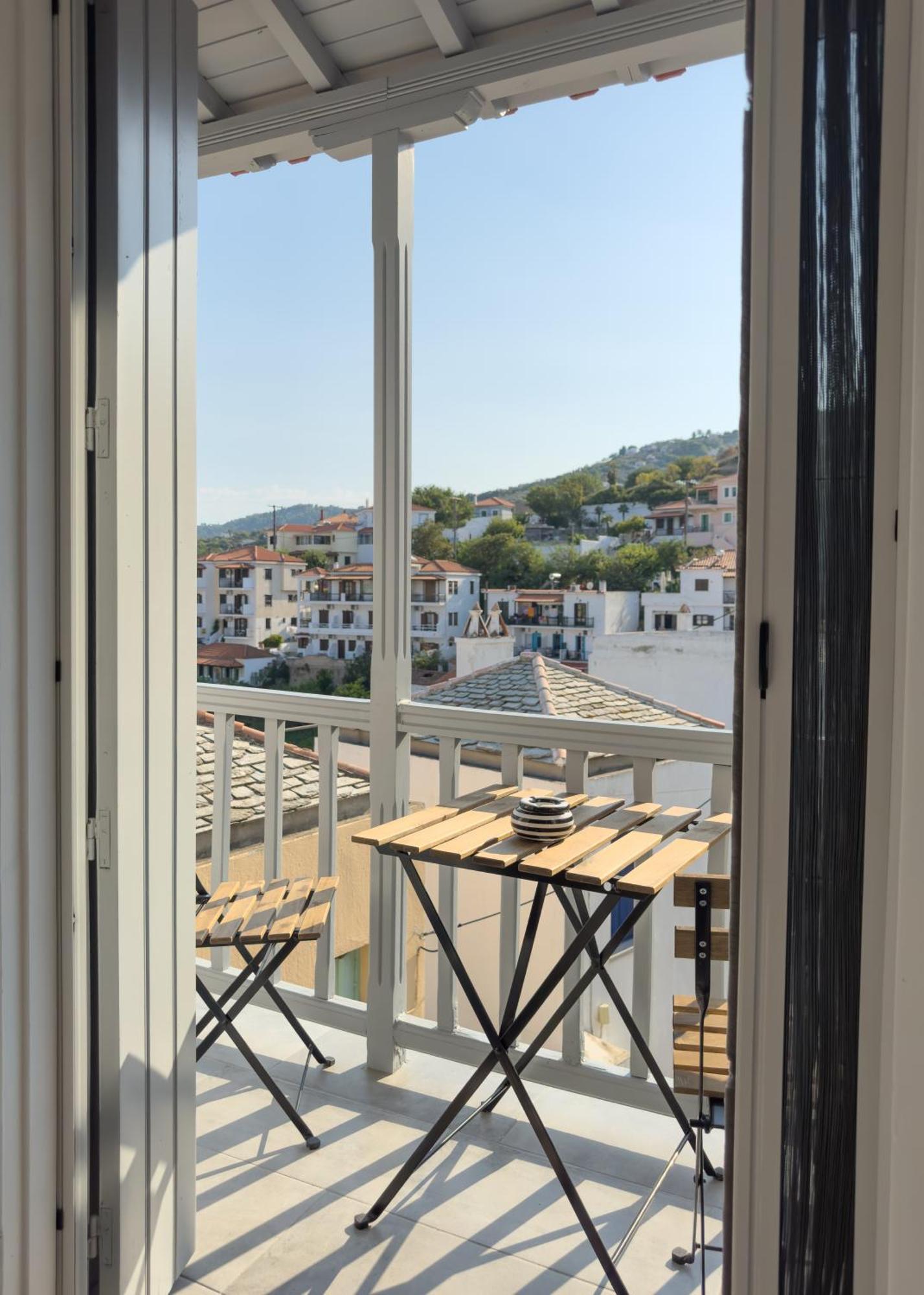 The Botanist Guesthouse Skopelos Eksteriør billede