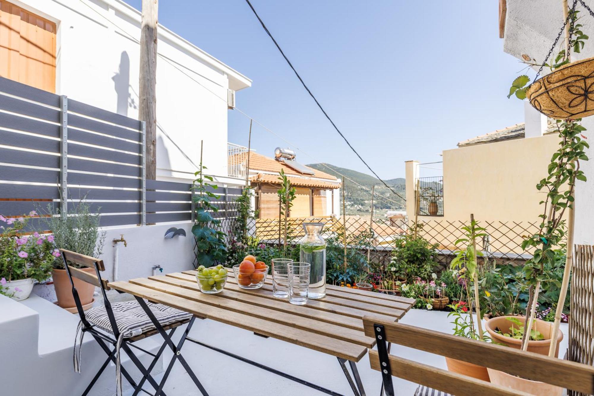 The Botanist Guesthouse Skopelos Eksteriør billede