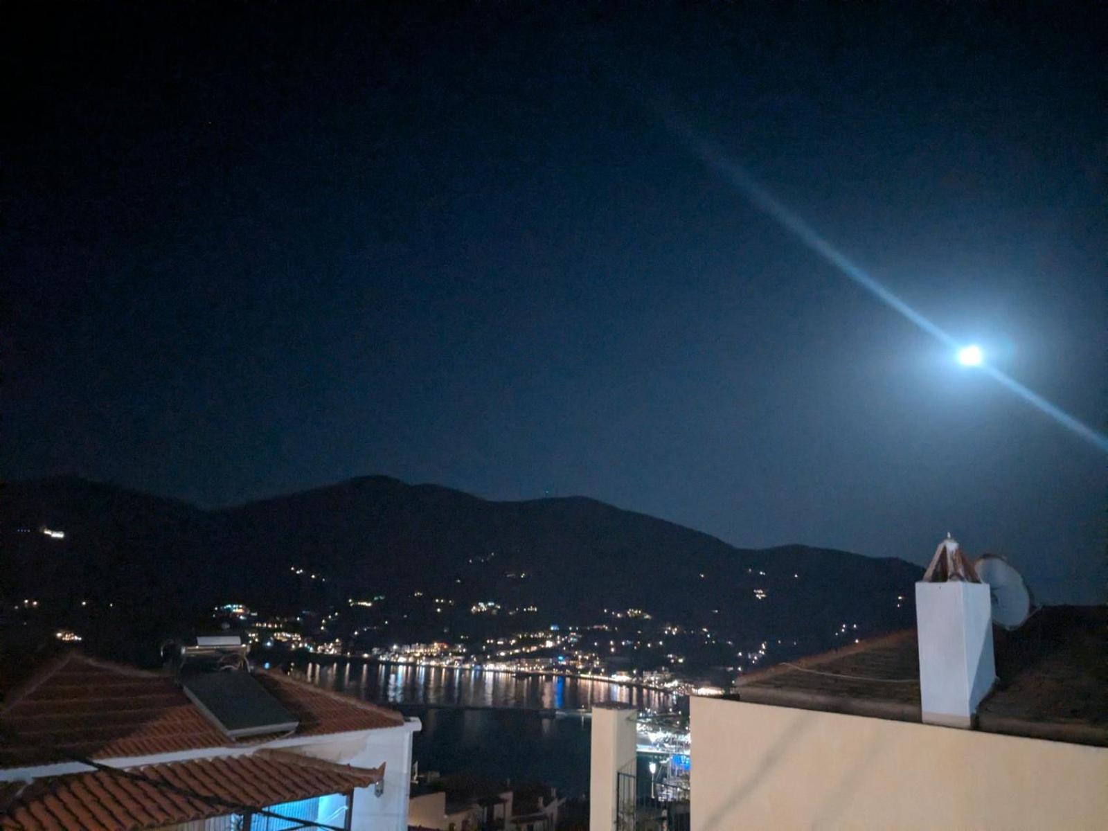 The Botanist Guesthouse Skopelos Eksteriør billede
